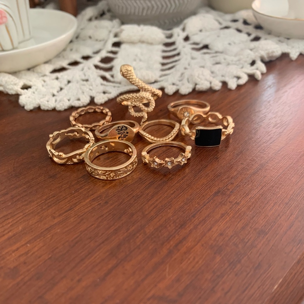 3/ $20 Rhinestone & Snake 9 Pc Ring Set - Picture 6 of 8